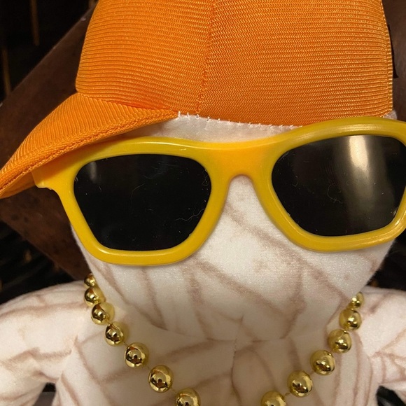 Hallmark Rapping Mummy Plush - Picture 2 of 7